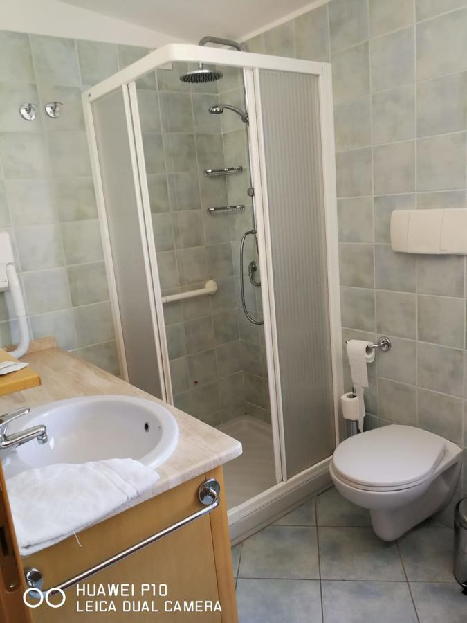 Hotel Villa Del Mare Sìnnai 객실 사진